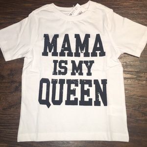 ❤️MAMA IS MY QUEEN TEE